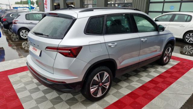 Skoda Karoq image 9