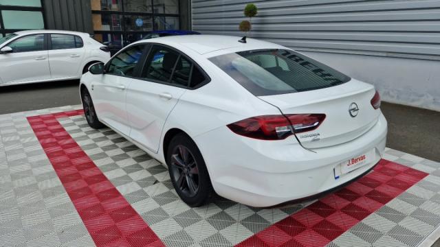Opel Insignia image 7