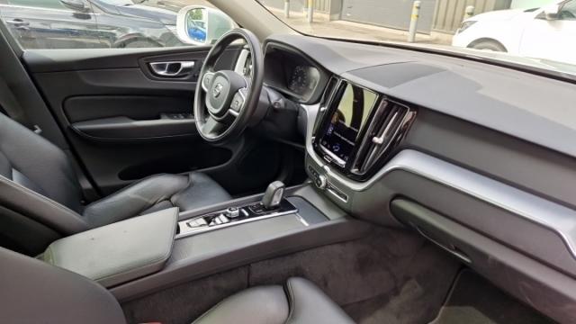 Volvo Xc60 image 8