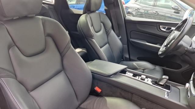 Volvo Xc60 image 6