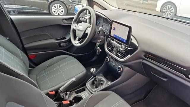 Ford Fiesta image 7