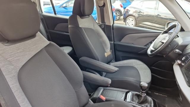 Citroen Grand C4 Spacetourer image 9