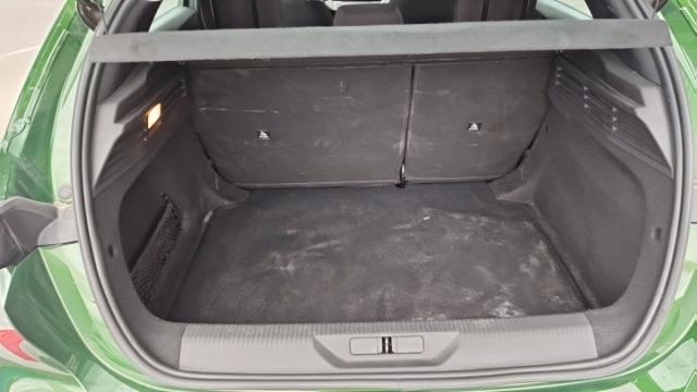 Peugeot 308 image 3