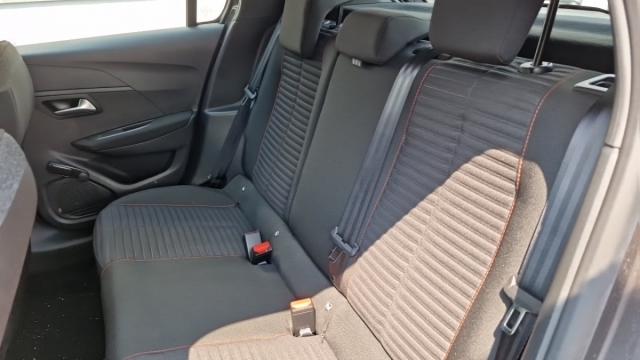 Peugeot 208 image 2