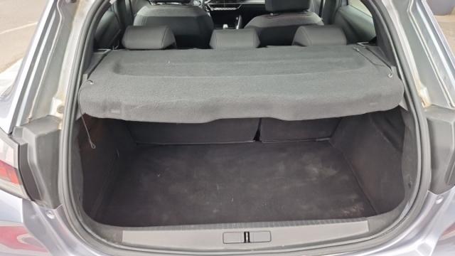 Peugeot 208 image 4