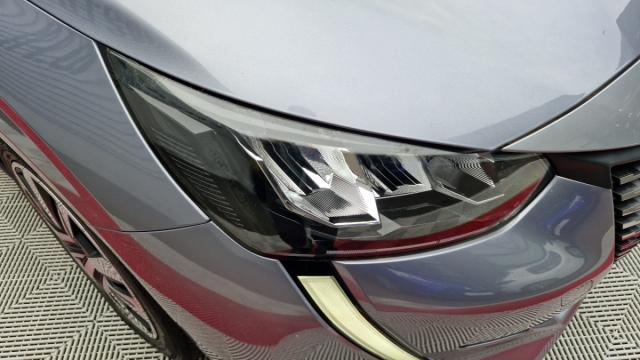 Peugeot 208 image 9