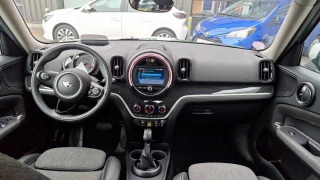 Mini Countryman image 5