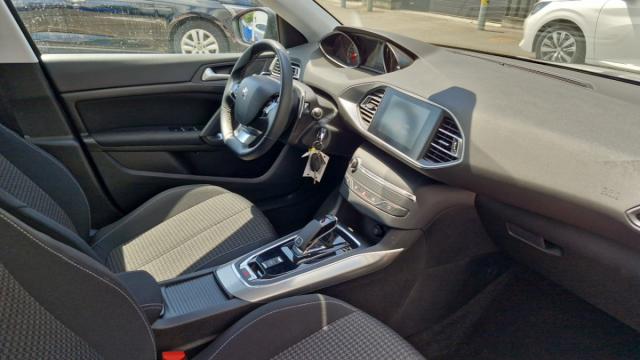 Peugeot 308 image 4