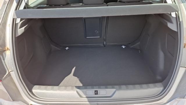 Peugeot 308 image 6