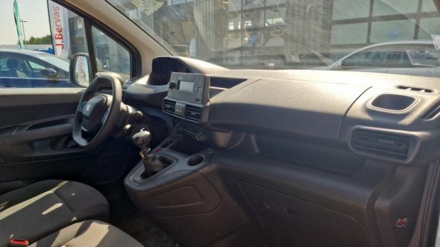 Peugeot Partner image 8