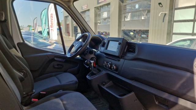 Renault Master image 3