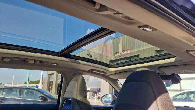 Lynk & Co 01 image 2