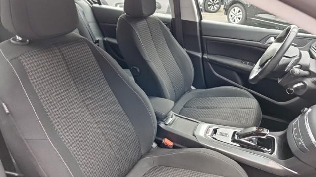 Peugeot 308 image 5