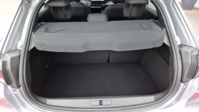 Peugeot 208 image 7