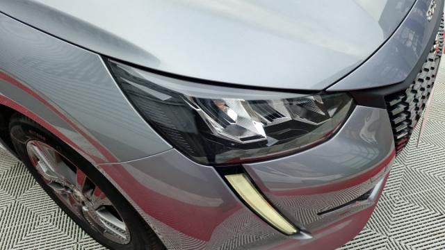 Peugeot 208 image 2