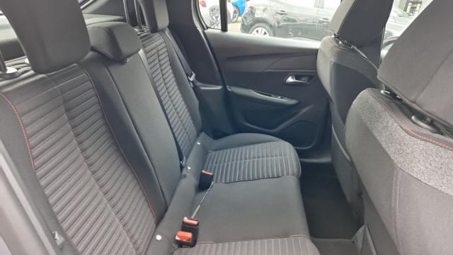 Peugeot 208 image 1