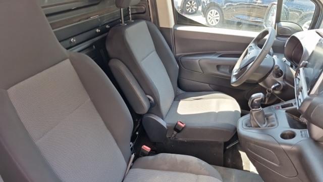 Opel Combo Cargo image 2