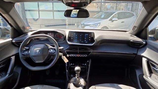 Peugeot 2008 image 7