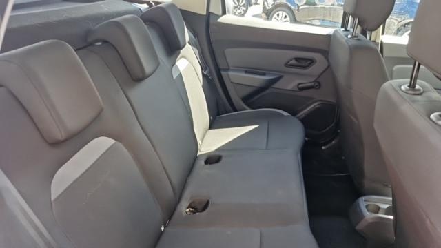 Dacia Duster image 8