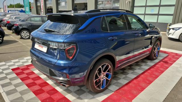 Lynk & Co 01 image 1