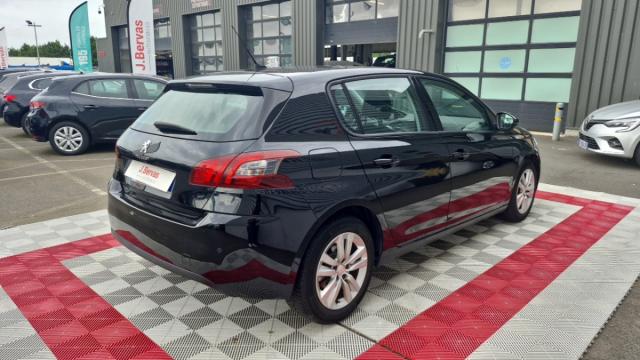 Peugeot 308 image 6
