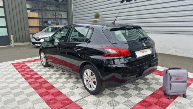Peugeot 308 image 9
