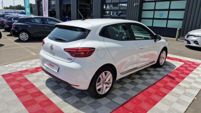 Renault Clio image 9