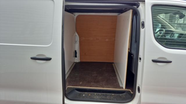 Opel Vivaro image 3