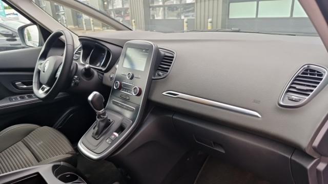 Renault Grand Scénic image 4