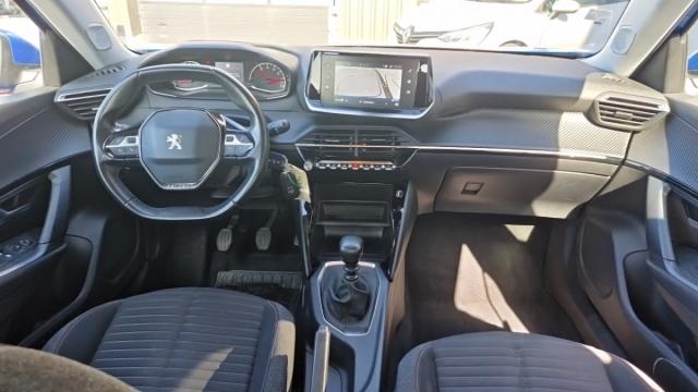 Peugeot 2008 image 6