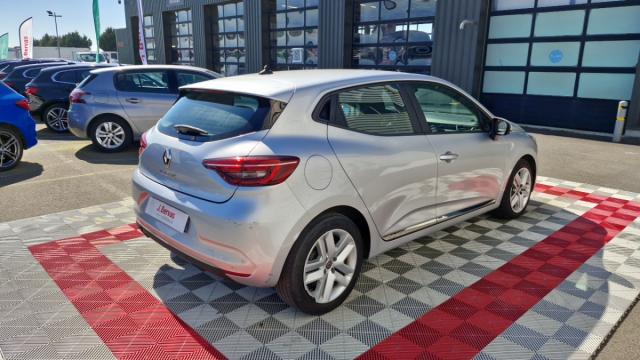 Renault Clio image 6