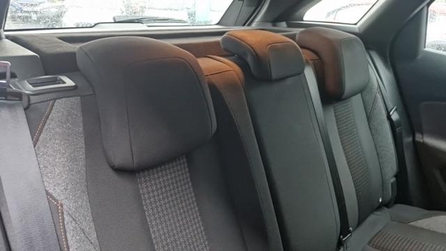 Peugeot 3008 image 7