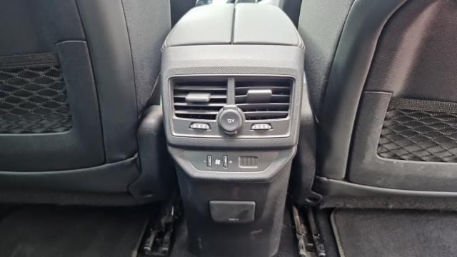 Peugeot 5008 image 4