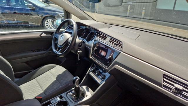 Volkswagen Touran image 8