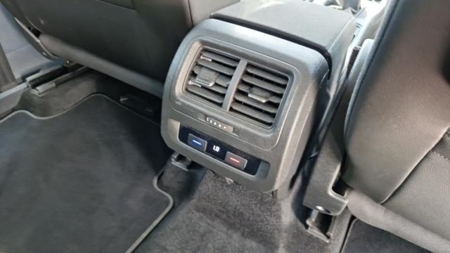 Volkswagen Touran image 6