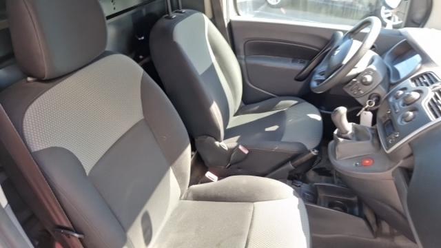 Renault Kangoo Express image 4