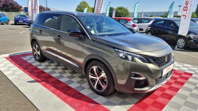 Peugeot 5008 image 1