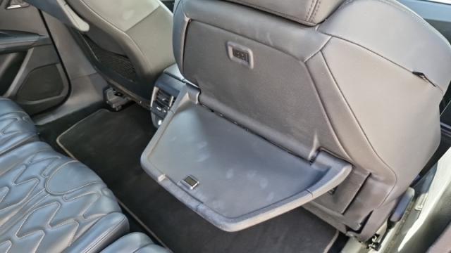 Peugeot 5008 image 9