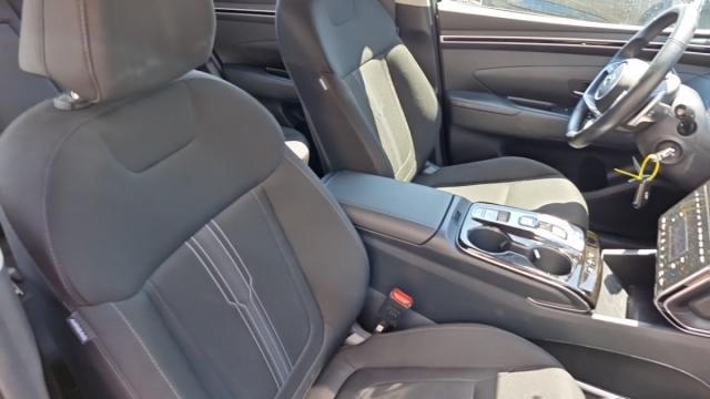 Hyundai Tucson image 2