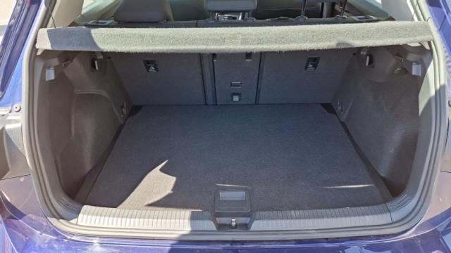 Volkswagen Golf image 4