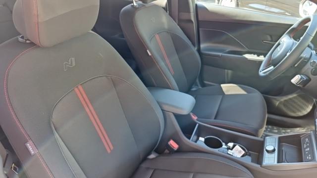 Hyundai Kona image 3