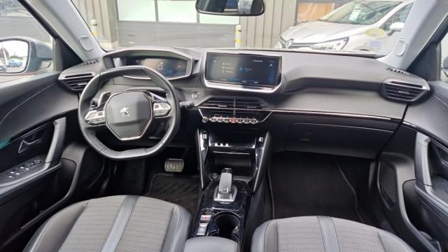 Peugeot 2008 image 7