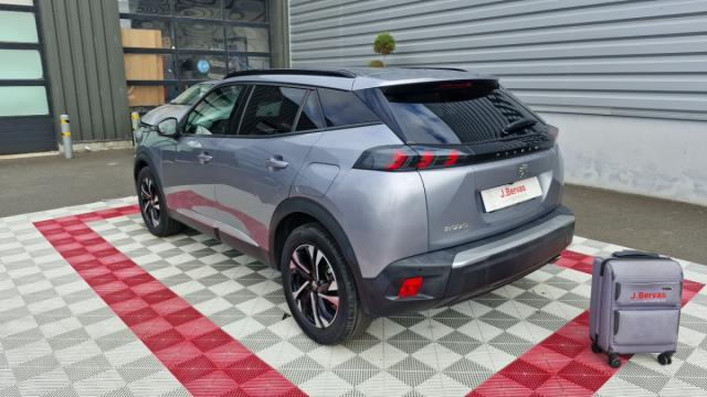 Peugeot 2008 image 9