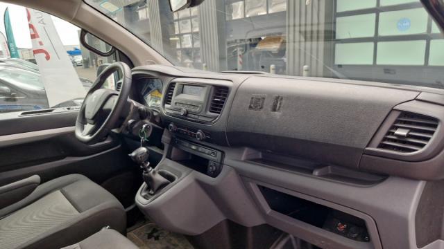 Peugeot Expert image 2