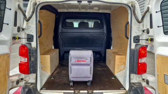 Peugeot Expert image 9