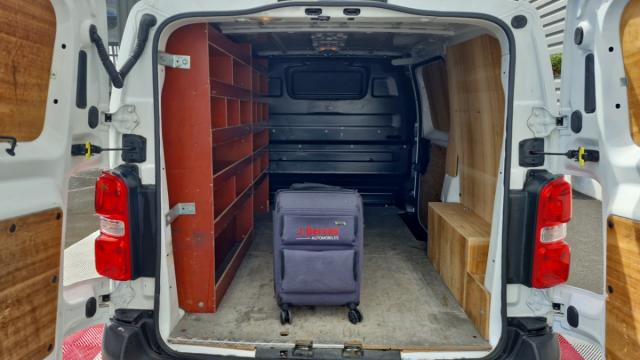 Citroen Jumpy image 7