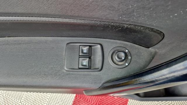 Renault Kangoo Express image 4