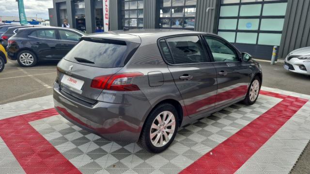 Peugeot 308 image 7