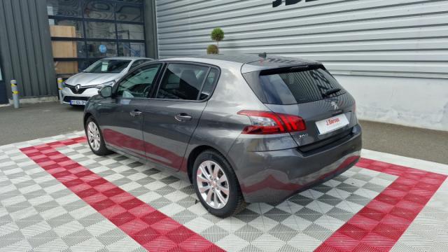 Peugeot 308 image 6