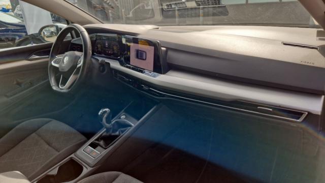 Volkswagen Golf Sw image 7